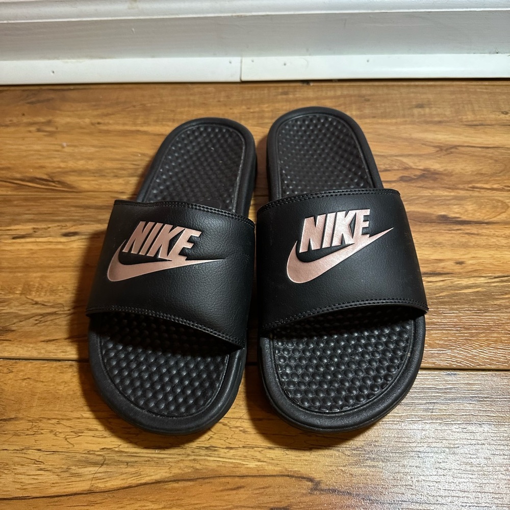 Nike slides